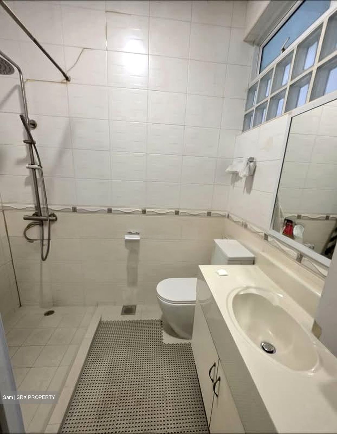 Charlton Park (D19), Terrace #537613301